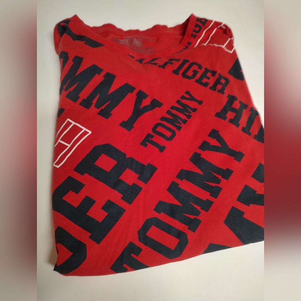 Tommy Hilfiger Red and Black Logo T-Shirt